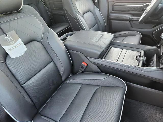 2026 Ram 1500 Limited Crew Cab 4x4 5'7" Box