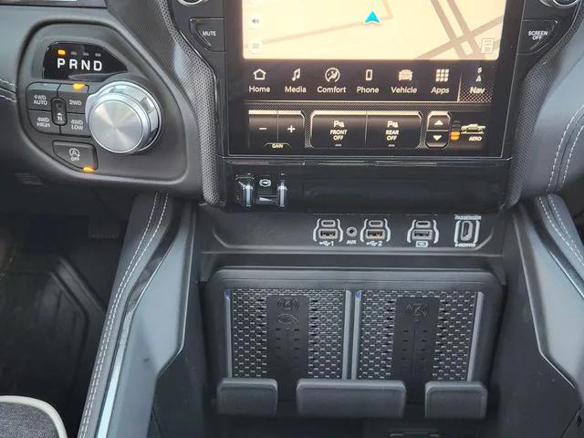 2026 Ram 1500 Limited Crew Cab 4x4 5'7" Box