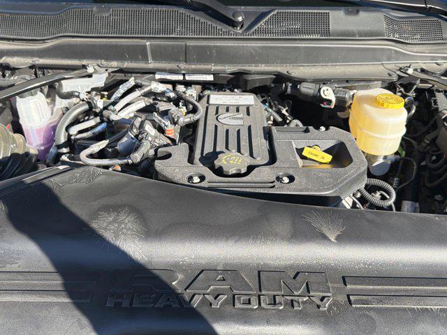 2026 Ram 3500 Laramie Crew Cab 4x4 8' Box