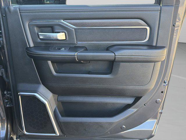 2026 Ram 3500 Laramie Crew Cab 4x4 8' Box