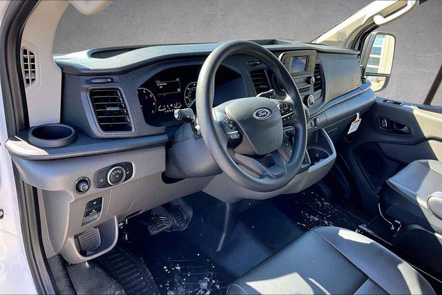 2025 Ford Transit Cargo Van Base