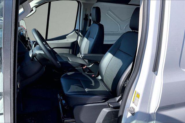 2025 Ford Transit Cargo Van Base