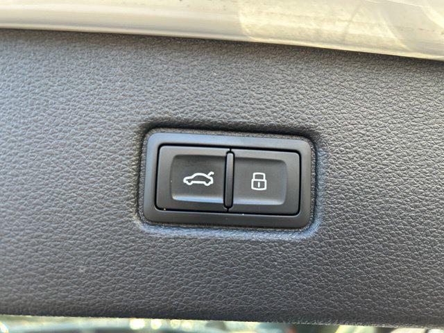 2025 Audi Q7 Premium Plus 55 TFSI quattro Tiptronic