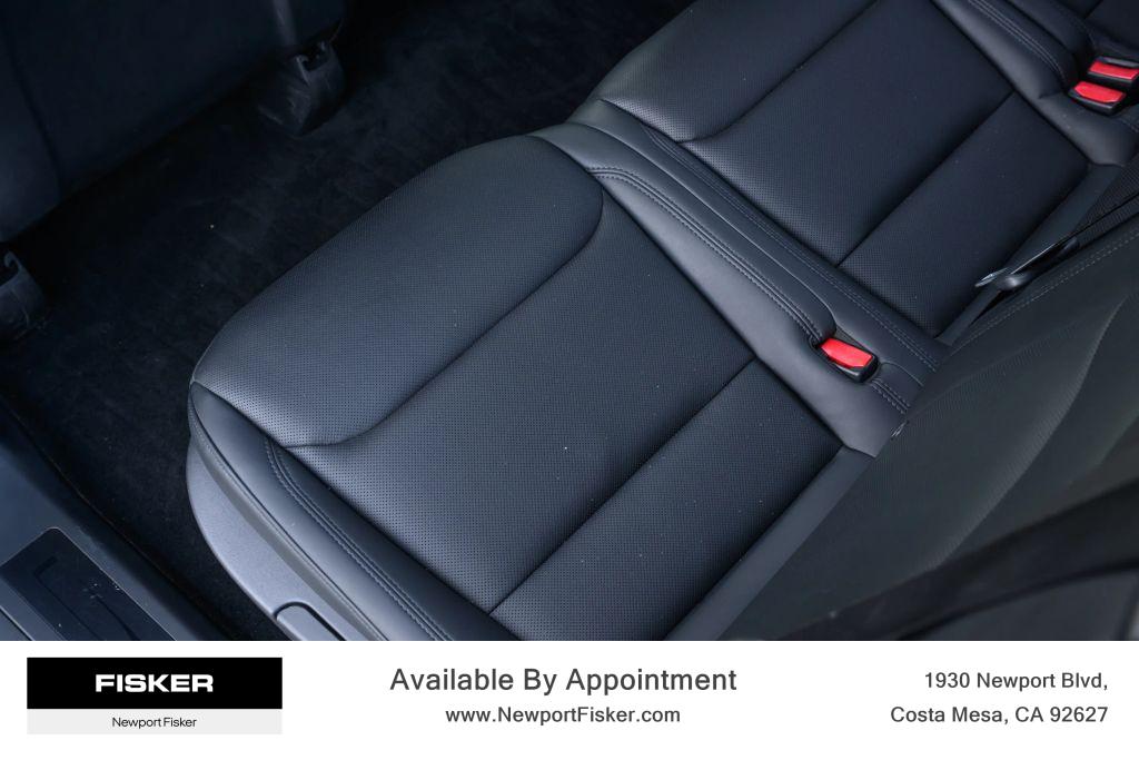 2023 Tesla Model X Long Range - Photo 17