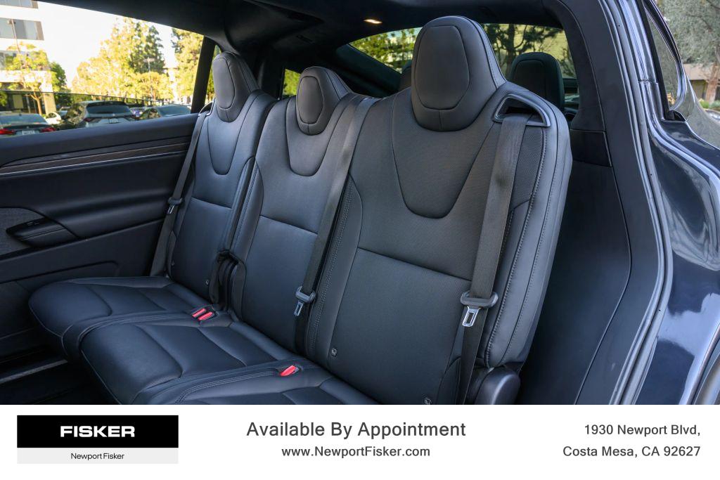2023 Tesla Model X Long Range - Photo 18
