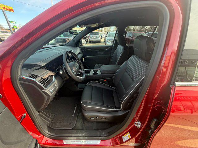 2026 GMC Acadia Denali AWD