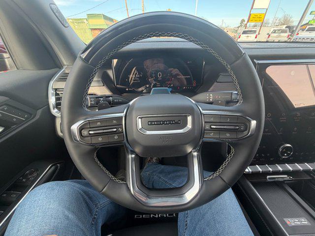 2026 GMC Acadia Denali AWD