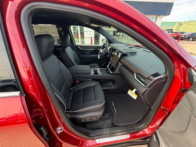 2026 GMC Acadia Denali AWD