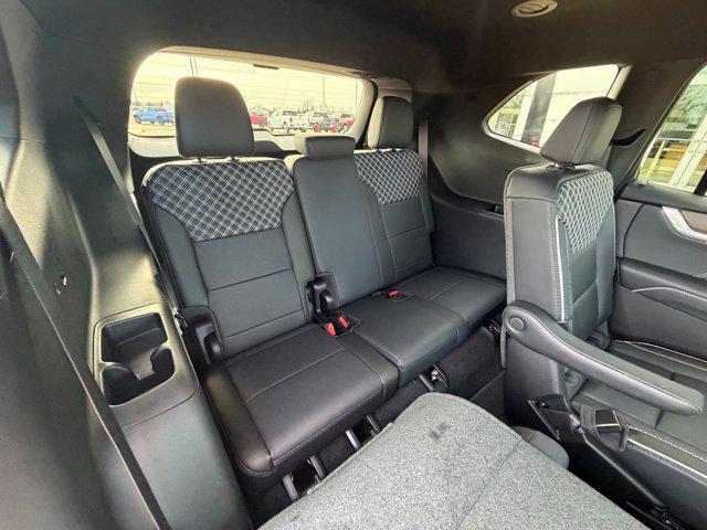 2026 GMC Acadia Denali AWD