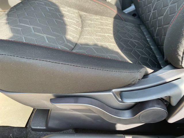 2026 Mitsubishi Outlander Sport 2.0 LE