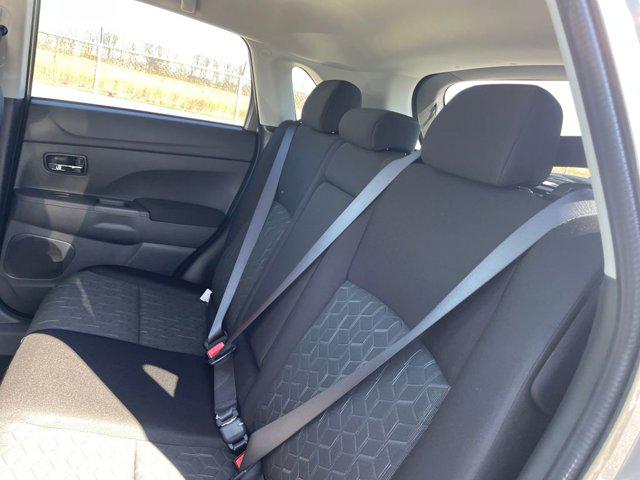 2026 Mitsubishi Outlander Sport 2.0 LE