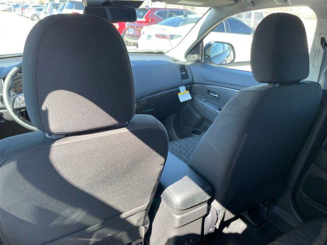2026 Mitsubishi Outlander Sport 2.0 LE