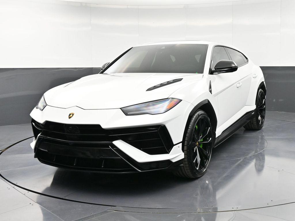 /2024 Lamborghini Urus