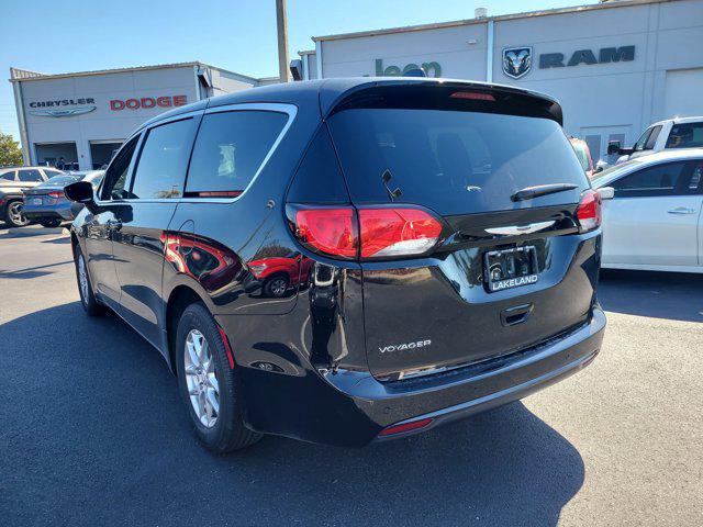 2026 Chrysler Voyager LX