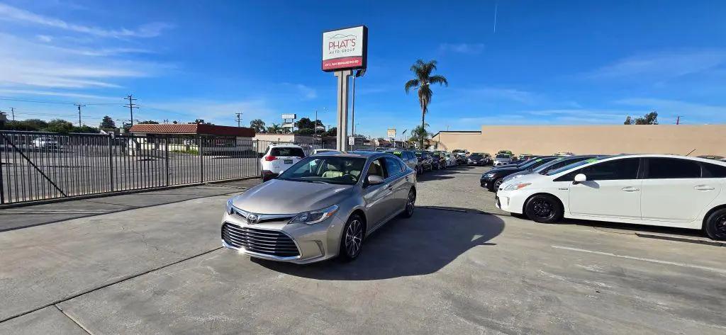 2017 Toyota Avalon XLE Plus for sale in Covina, CA