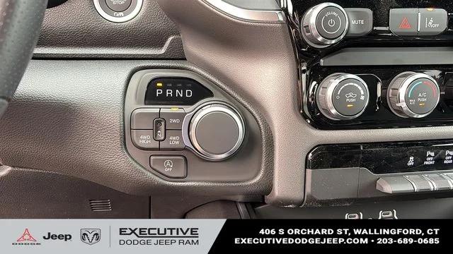 2026 Ram 1500 Express Crew Cab 4x4 57 Box