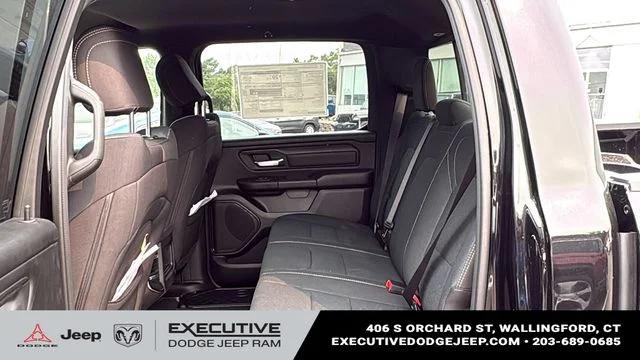 2026 Ram 1500 Express Crew Cab 4x4 57 Box