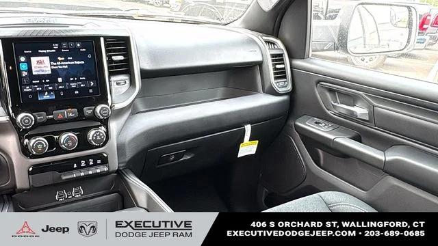 2026 Ram 1500 Express Crew Cab 4x4 57 Box