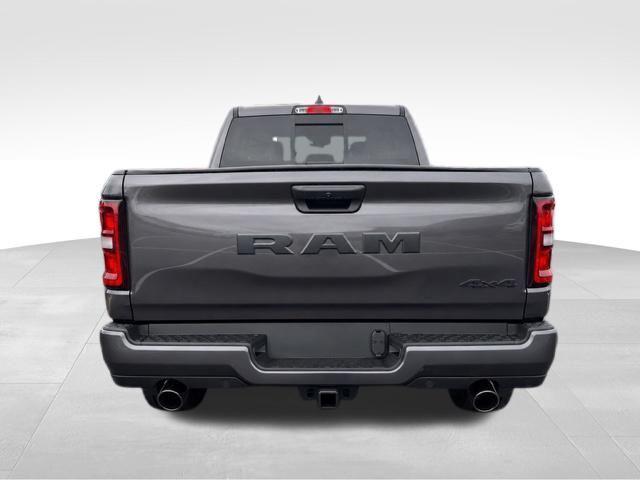2026 RAM Ram 1500 RAM 1500 EXPRESS CREW CAB 4X4 57 BOX