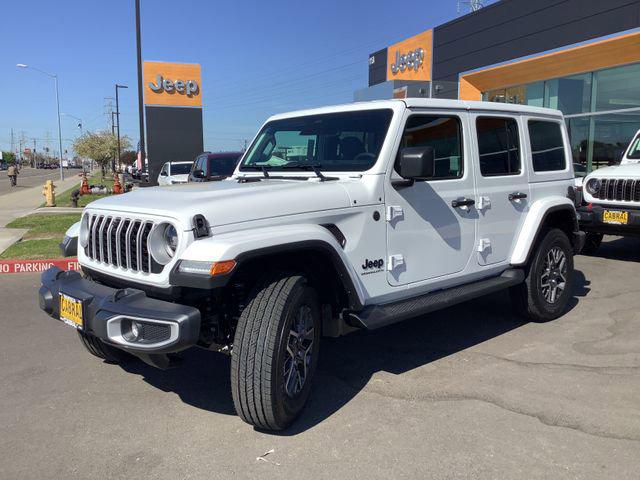 2026 Jeep Wrangler 4-Door Sahara 4x4