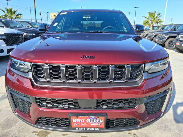 2026 Jeep Grand Cherokee GRAND CHEROKEE LAREDO ALTITUDE 4X2