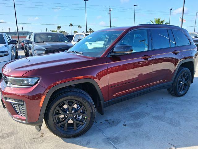 2026 Jeep Grand Cherokee GRAND CHEROKEE LAREDO ALTITUDE 4X2
