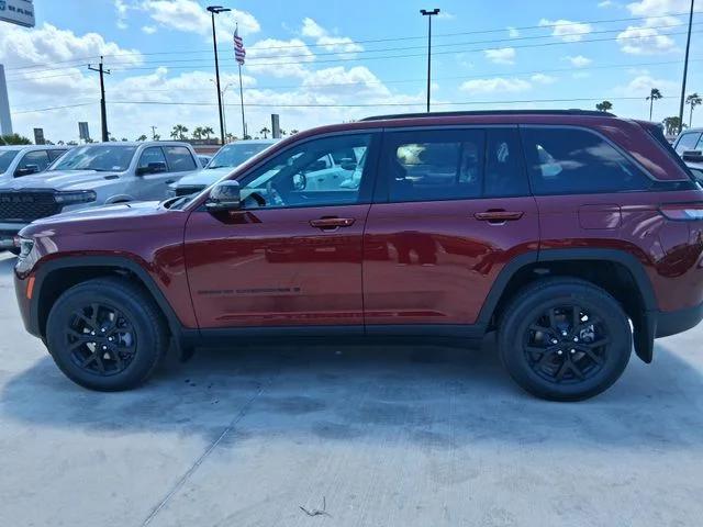 2026 Jeep Grand Cherokee Altitude 4x2