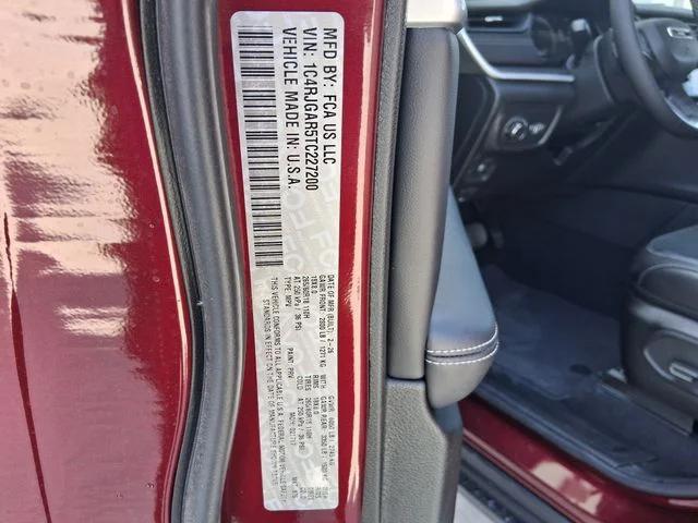 2026 Jeep Grand Cherokee Altitude 4x2