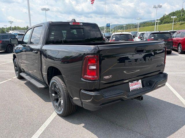 2026 RAM Ram 1500 RAM 1500 EXPRESS CREW CAB 4X4 57 BOX