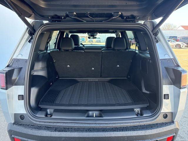 2026 Jeep Cherokee Overland 4x4