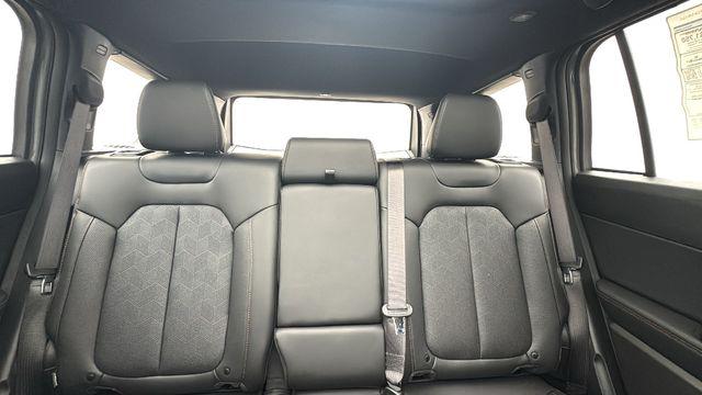 2026 Jeep Cherokee Overland 4x4