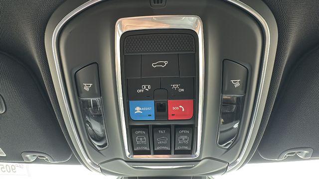 2026 Jeep Cherokee Overland 4x4