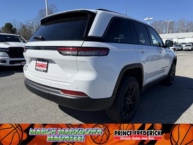 2026 Jeep Grand Cherokee GRAND CHEROKEE LAREDO ALTITUDE 4X4