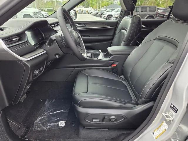 2026 Jeep Grand Cherokee GRAND CHEROKEE LIMITED 4X2 2026 Jeep Grand Cherokee GRAND CHEROKEE LIMITED 4X2