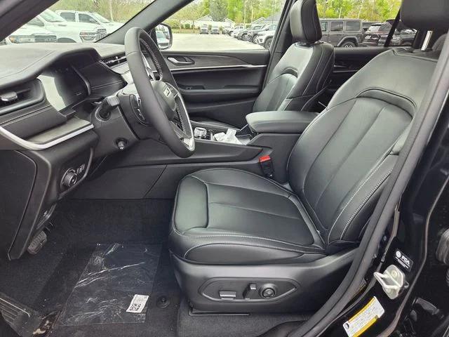 2026 Jeep Grand Cherokee GRAND CHEROKEE LIMITED 4X2 2026 Jeep Grand Cherokee GRAND CHEROKEE LIMITED 4X2