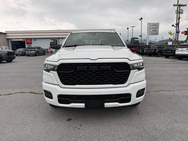2026 RAM Ram 1500 RAM 1500 EXPRESS CREW CAB 4X4 64 BOX
