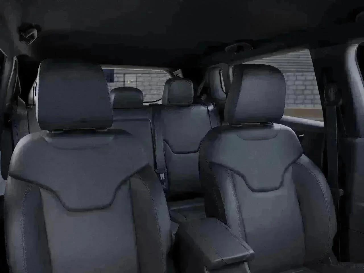 New 2026 Bright White Clear-Coat Exterior Paint Jeep Limited image 26