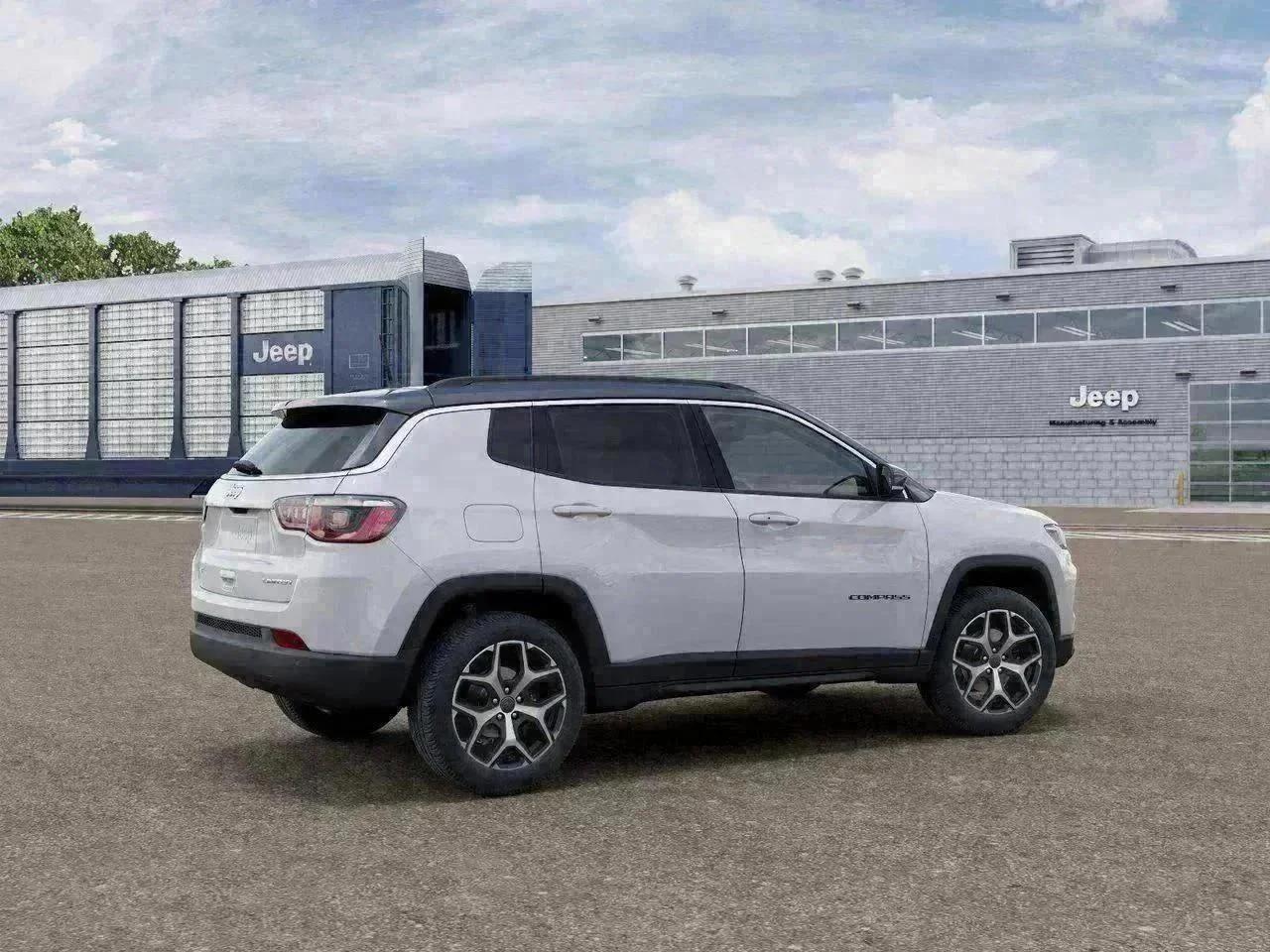 New 2026 Bright White Clear-Coat Exterior Paint Jeep Limited image 30