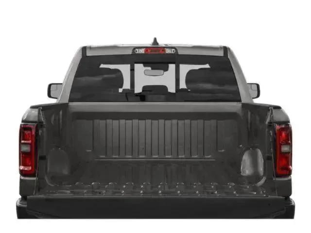 2026 Ram 1500 Express Crew Cab 4x4 5'7" Box