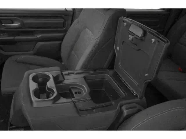 2026 Ram 1500 Express Crew Cab 4x4 5'7" Box