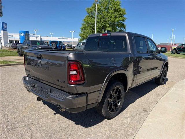 2026 Ram 1500 Laramie Crew Cab 4x4 5'7" Box