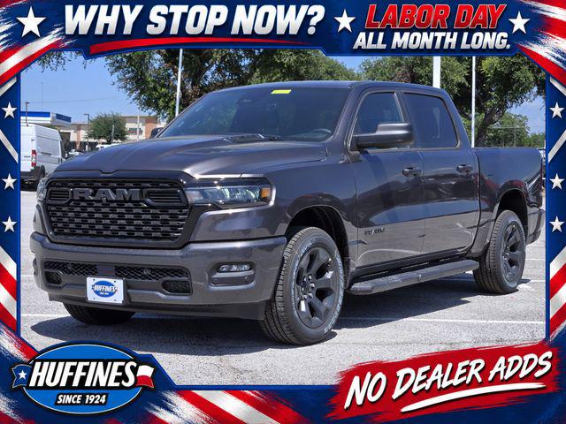 2026 RAM Ram 1500 RAM 1500 EXPRESS CREW CAB 4X4 57 BOX