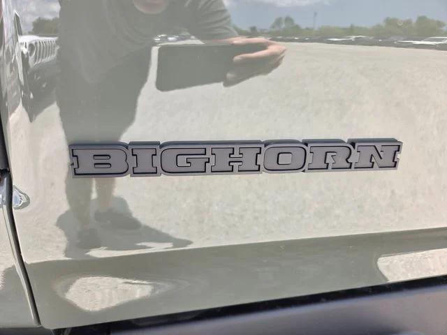 2026 Ram 1500 Big Horn Crew Cab 4x4 5'7" Box