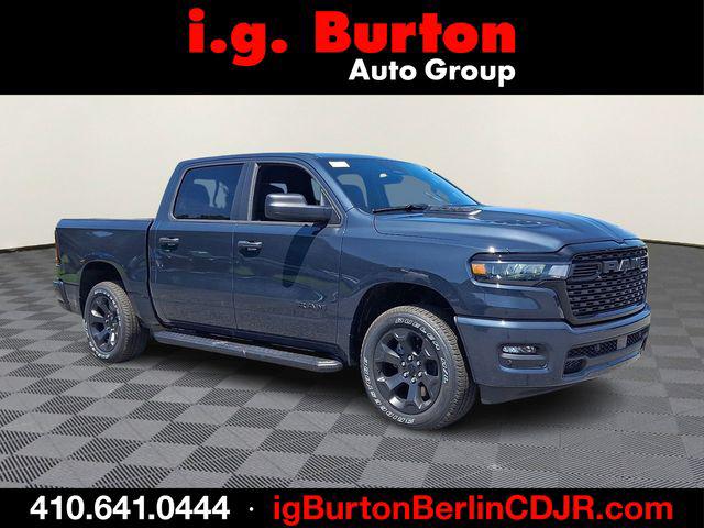 2026 RAM Ram 1500 RAM 1500 EXPRESS CREW CAB 4X4 57 BOX