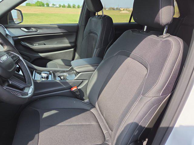 2026 Jeep Grand Cherokee GRAND CHEROKEE LAREDO X 4X4 2026 Jeep Grand Cherokee GRAND CHEROKEE LAREDO X 4X4