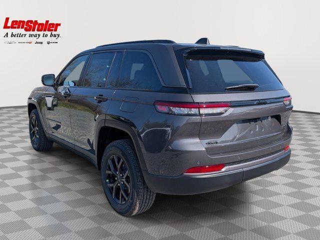 2026 Jeep Grand Cherokee GRAND CHEROKEE LAREDO ALTITUDE 4X4 2026 Jeep Grand Cherokee GRAND CHEROKEE LAREDO ALTITUDE 4X4