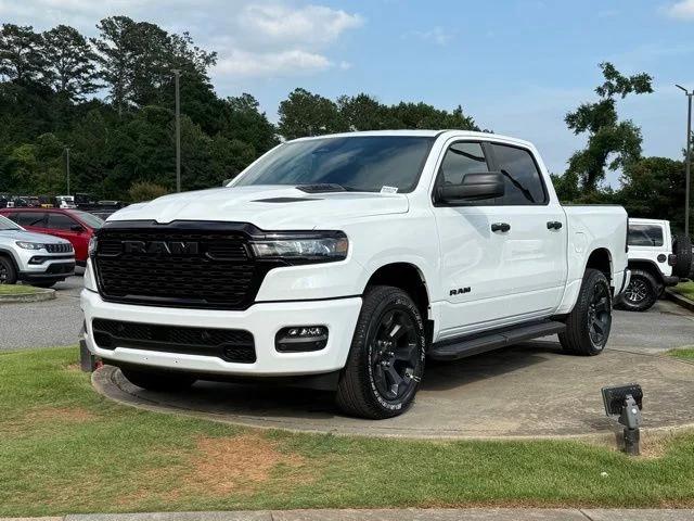 2026 RAM Ram 1500 RAM 1500 EXPRESS CREW CAB 4X4 57 BOX