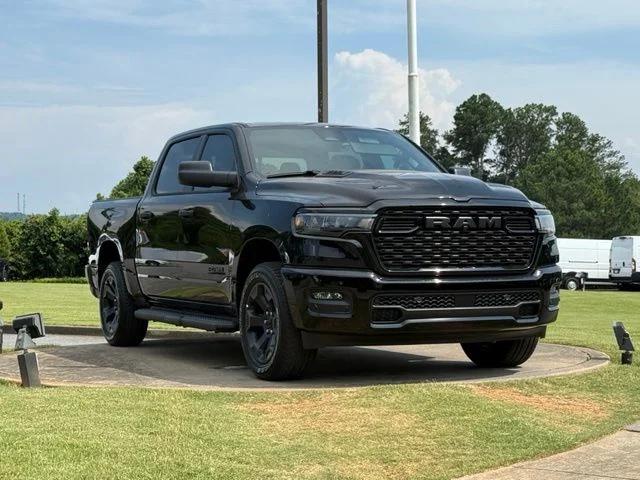 2026 RAM 1500 RAM 1500 EXPRESS CREW CAB 4X4 57 BOX