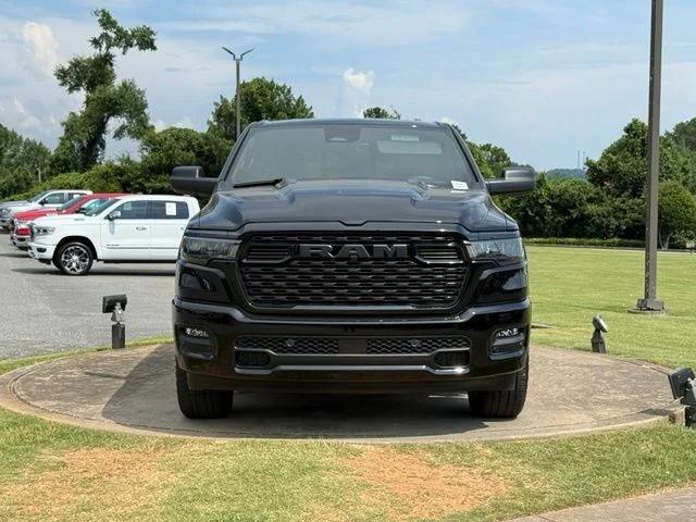 2026 RAM 1500 RAM 1500 EXPRESS CREW CAB 4X4 57 BOX