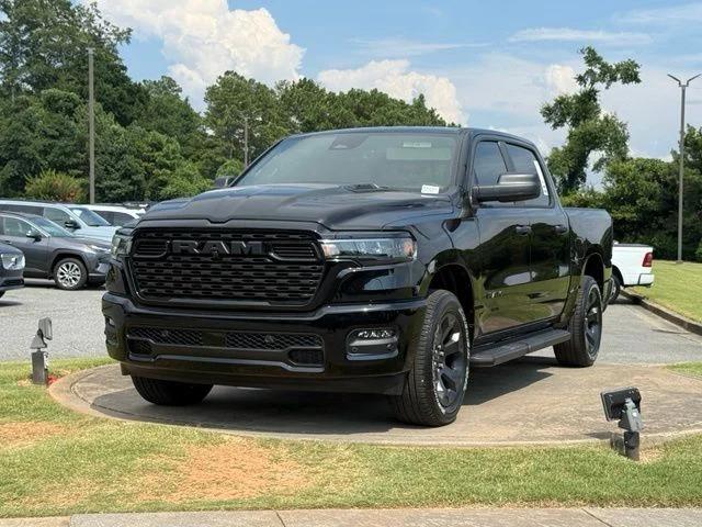 2026 RAM 1500 RAM 1500 EXPRESS CREW CAB 4X4 57 BOX